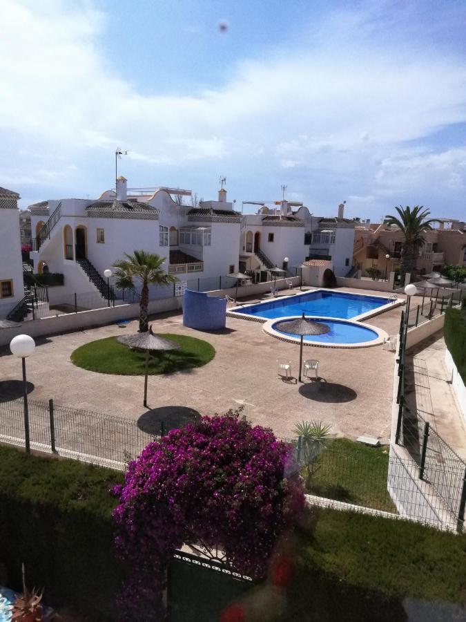 Villa Susana Torrevieja Luaran gambar